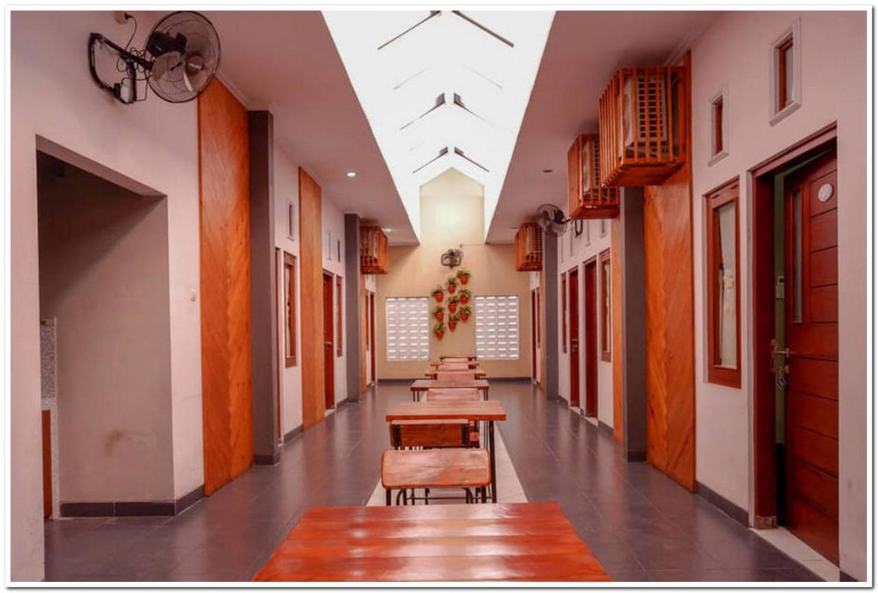 Hotel Reddoorz Near Jogja Expo Center 2 Baturetno Exteriér fotografie